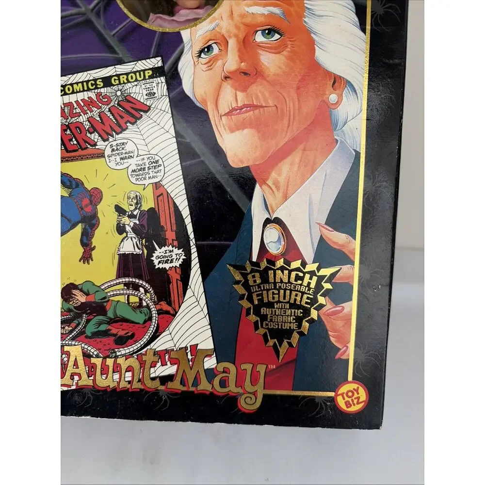 Toy Biz Famous Cover Series Marvel Comics Spider-Man Aunt May Action Figure
